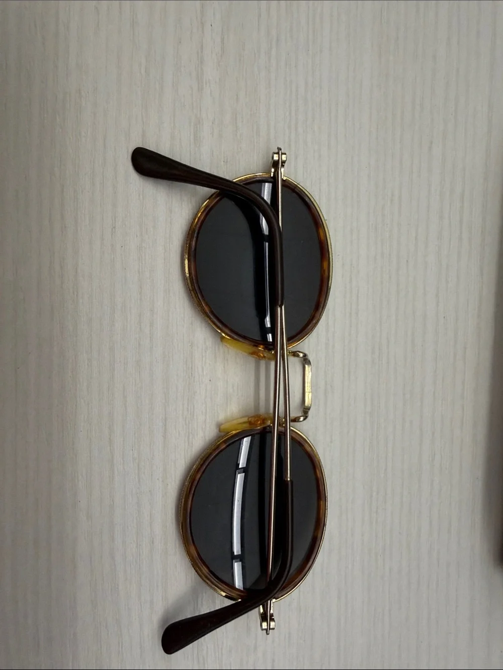 Vintage  Men's Round Tortoiseshell Sunglasses with Gold Bridge - Brown/Gold